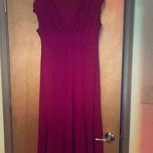 Comfortable mid-length dress (gown)